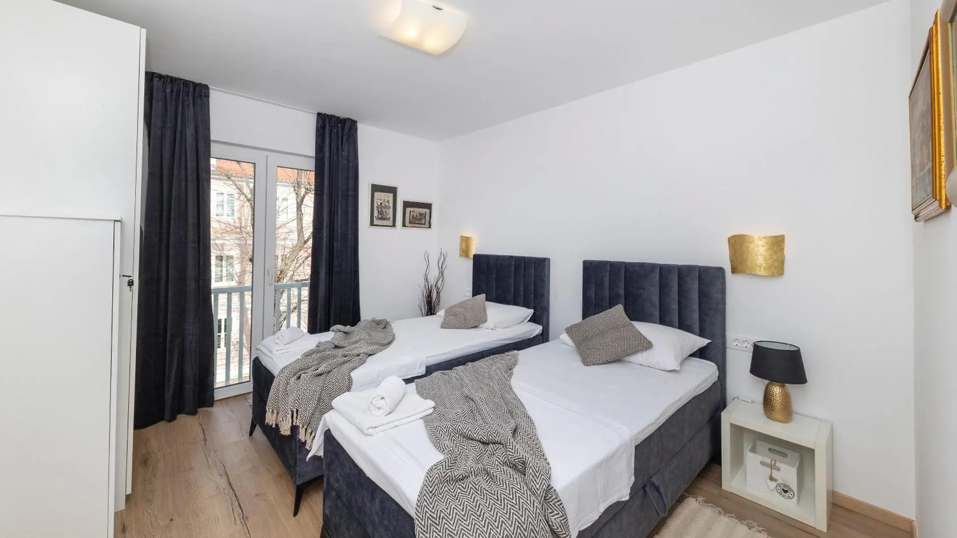 Dispetto Apartment In Old City زادار