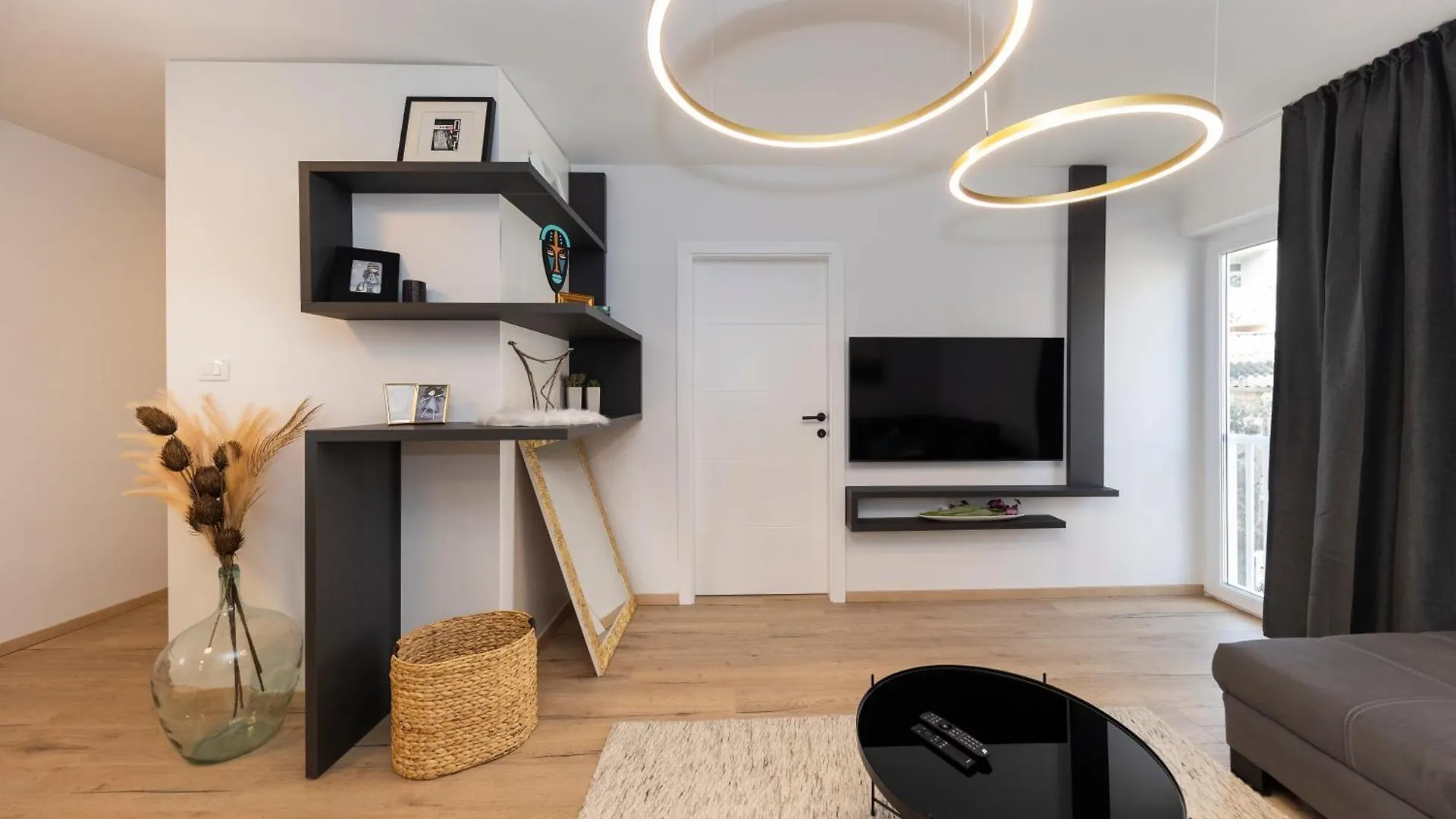 Dispetto Apartment In Old City زادار