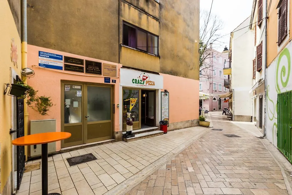 Dispetto Apartment In Old City زادار كرواتيا